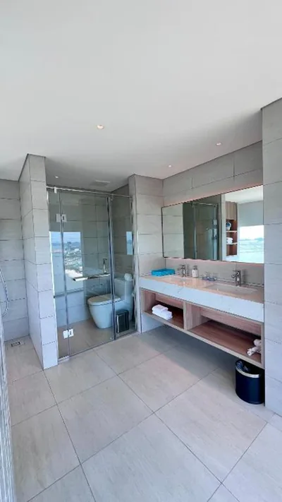 Executive Bay View A La Carte Hạ Long – 照片 3